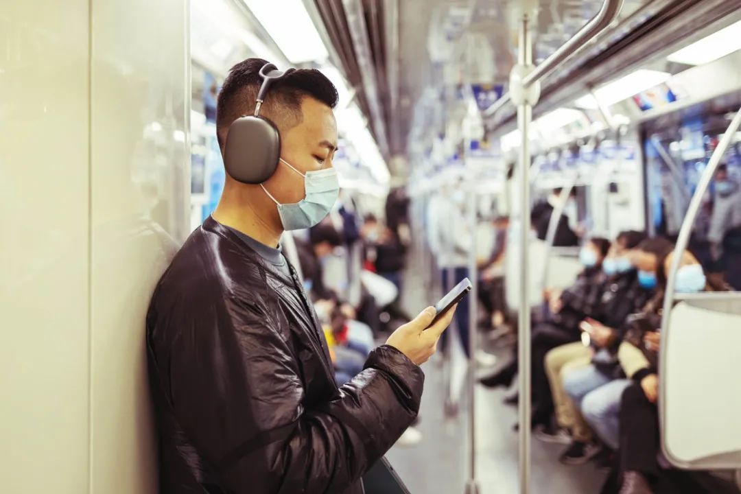 飞机模式打电话提示什么_飞机模式打电话提示音_做飞机手机飞行模式打电话
