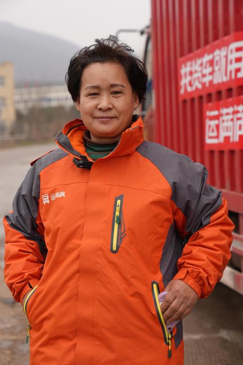 手机停机套餐会自动取消吗_中国移动停机保号算套餐费吗_套餐停机后扣费吗