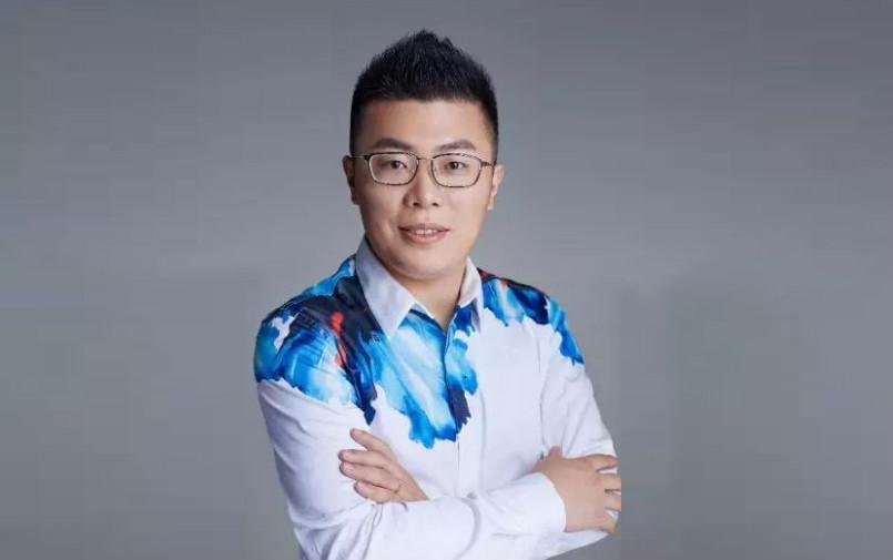 移动公司工作服图片_移动公司上班照片_移动公司图片营业厅