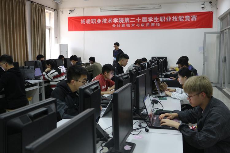 网页设计工作内容_网页设计工作岗位_网页设计的工作好吗