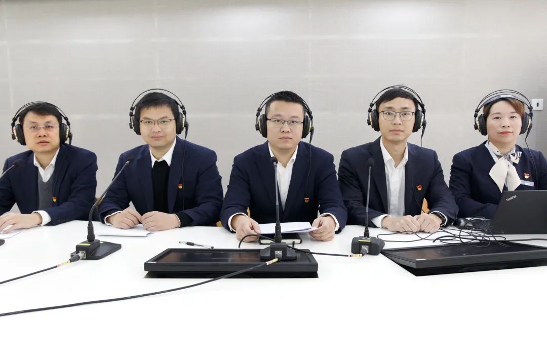中国移动发什么查话费_查话费给中国移动发什么_查话费中国移动号码发短信