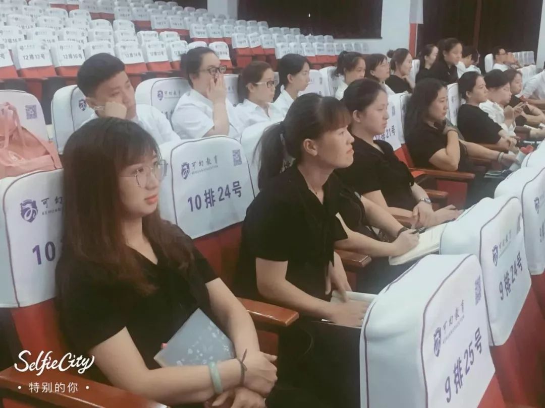现在进行时的幽默导入_现在进行时讲课怎么引入_现在进行时态导入