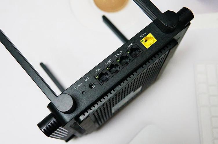 移动wifi接路由器_移动网络可以接无线路由器_无线器接移动路由网络可以用吗